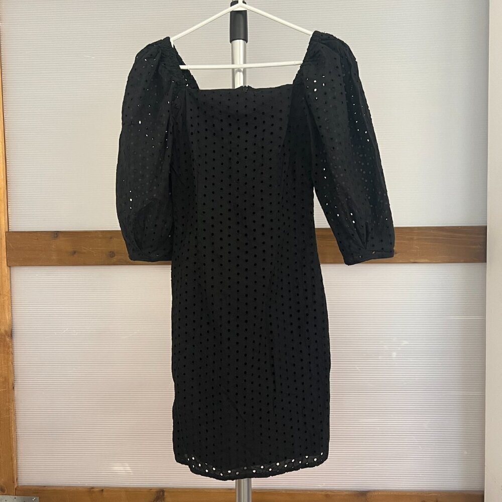 Suzy Shier Black Embroidered Eyelet Square Neck Puff Sleeve Mini Dress Sz XS